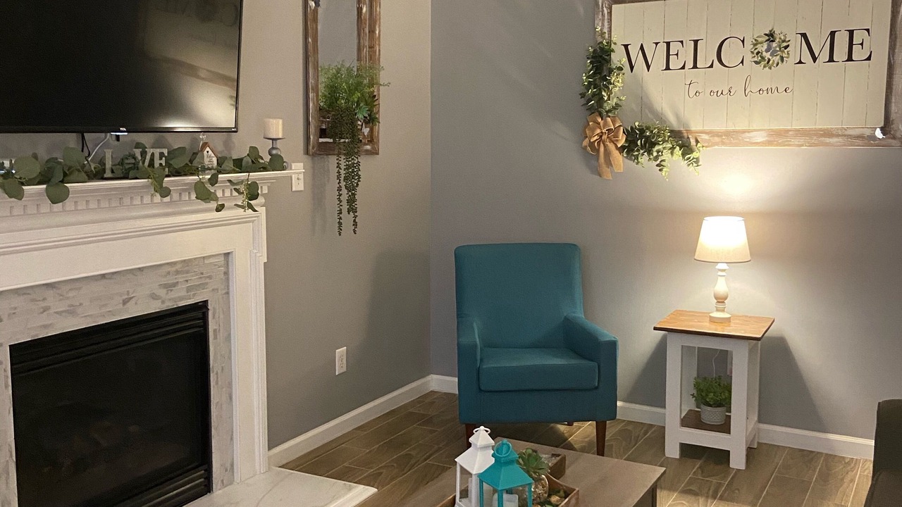 Photo of Livingroom in Concord
