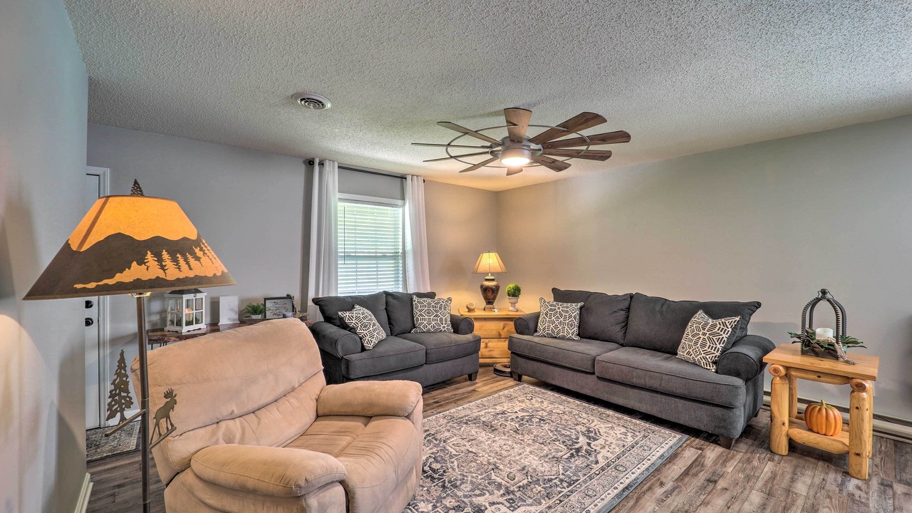 Photo of Livingroom in Deep Gap