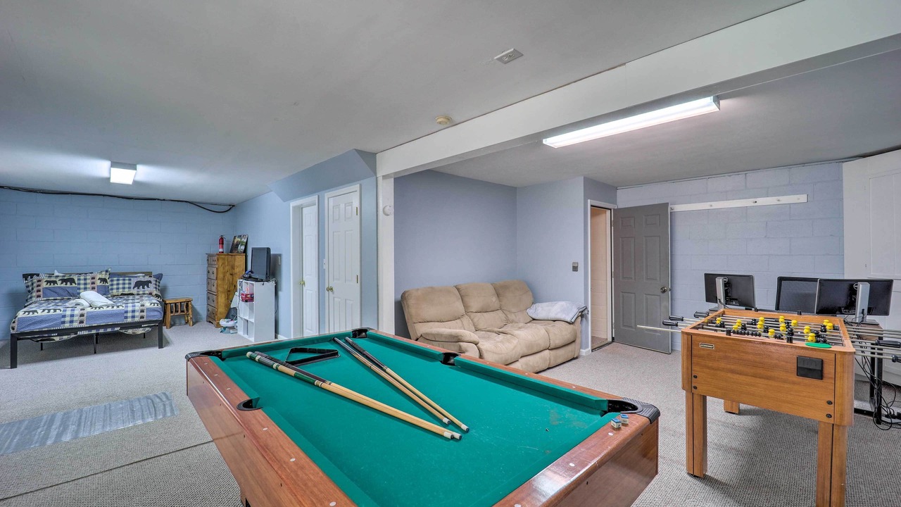 Photo of Bedroom in Deep Gap