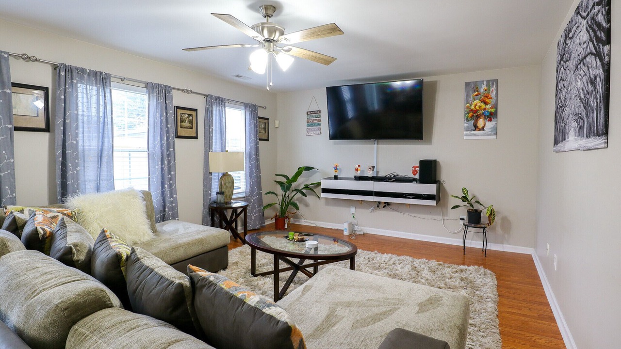 Photo of Livingroom in Charlotte