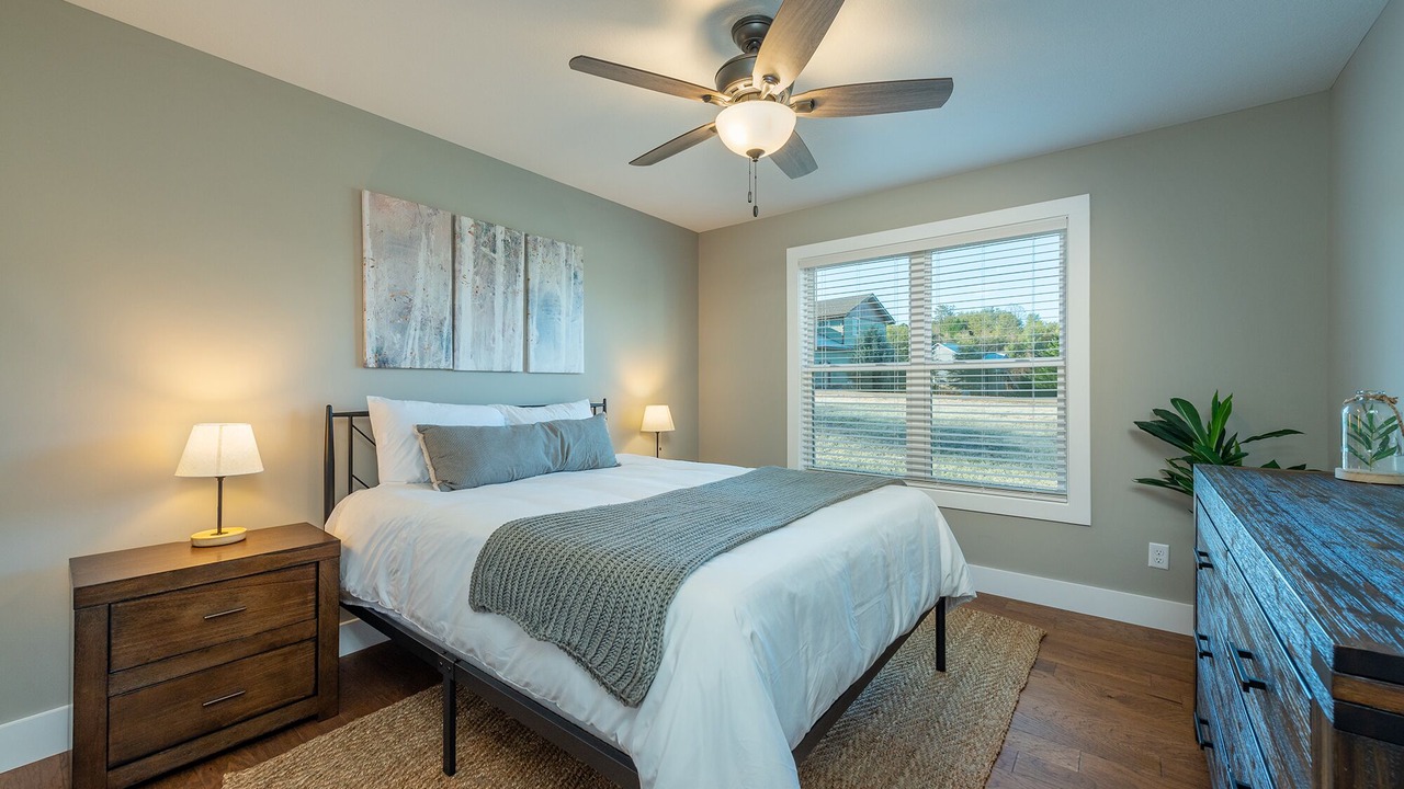 Photo of Bedroom in Weaverville