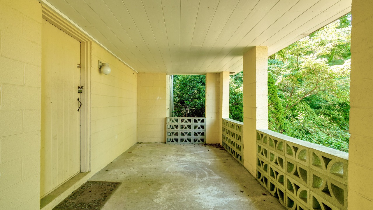 Photo of Outdoor in Laurel Park