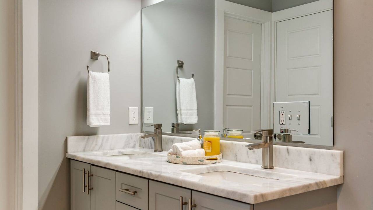 Photo of Bathroom in Cleveland Park
