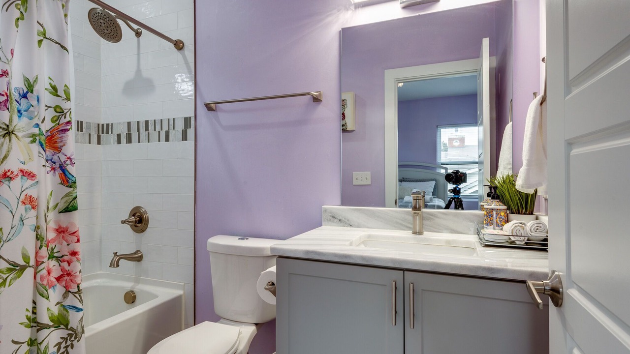 Photo of Bathroom in Cleveland Park