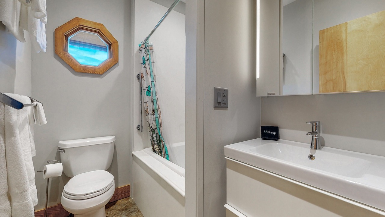 Photo of Bathroom in Highlands