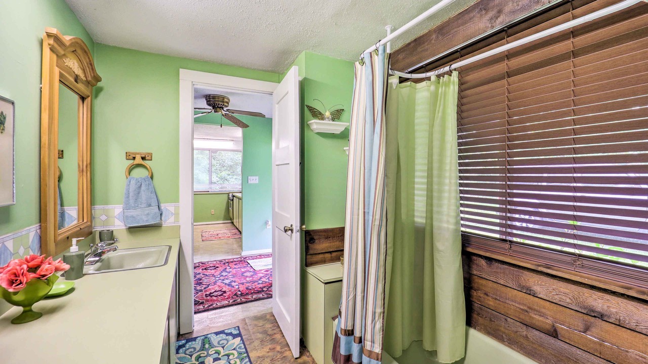 Photo of Bedroom in Frank