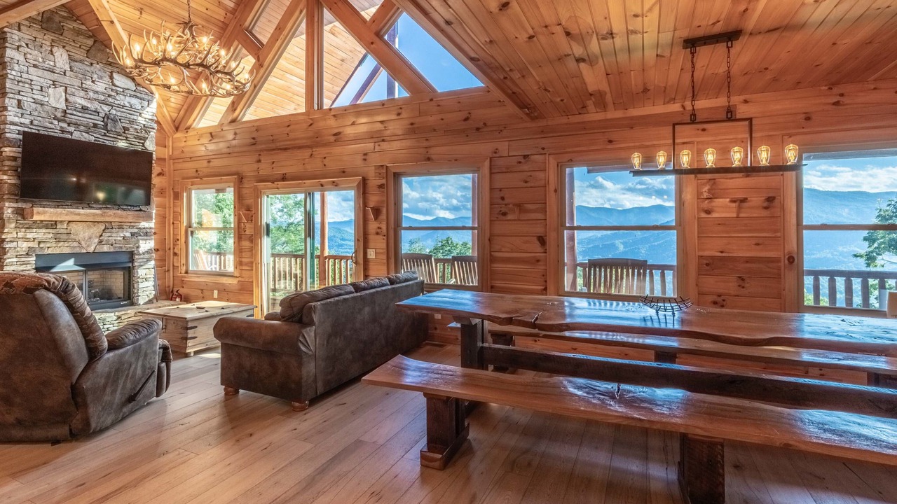 Photo of Livingroom in Waynesville
