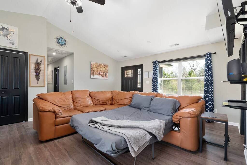 Photo of Livingroom in Catawba