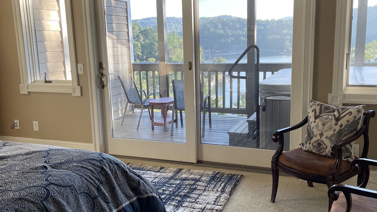 Photo of Bedroom in Glenville