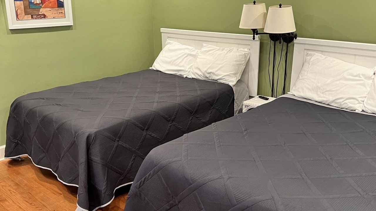 Photo of Bedroom in White Lake