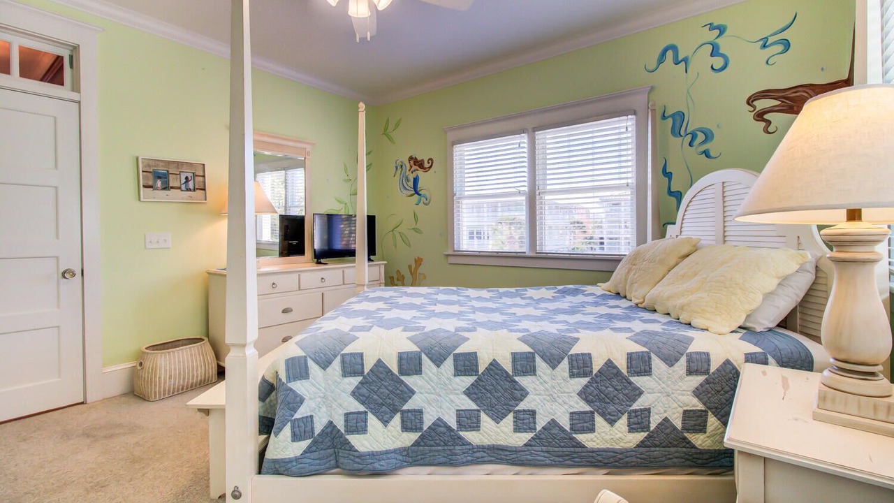 Photo of Bedroom in North Carolina Coast