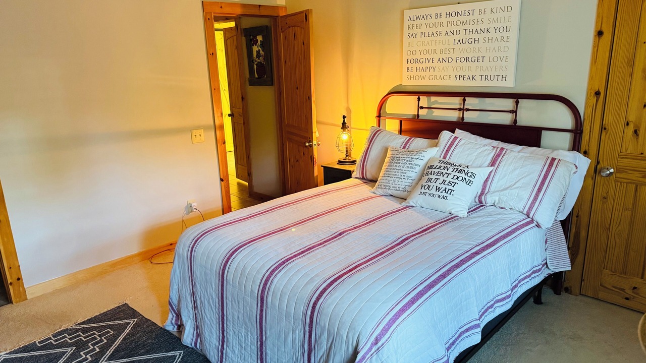 Photo of Bedroom in Mount Airy