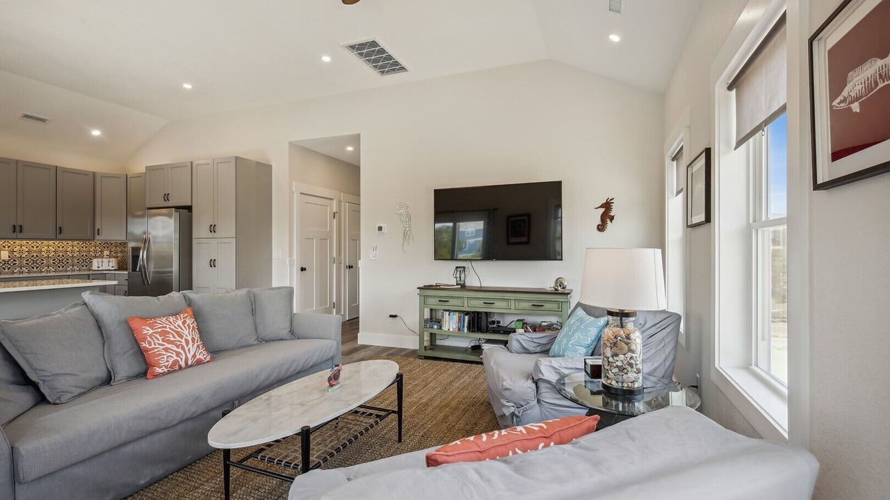 Photo of Bedroom in Whalehead Beach