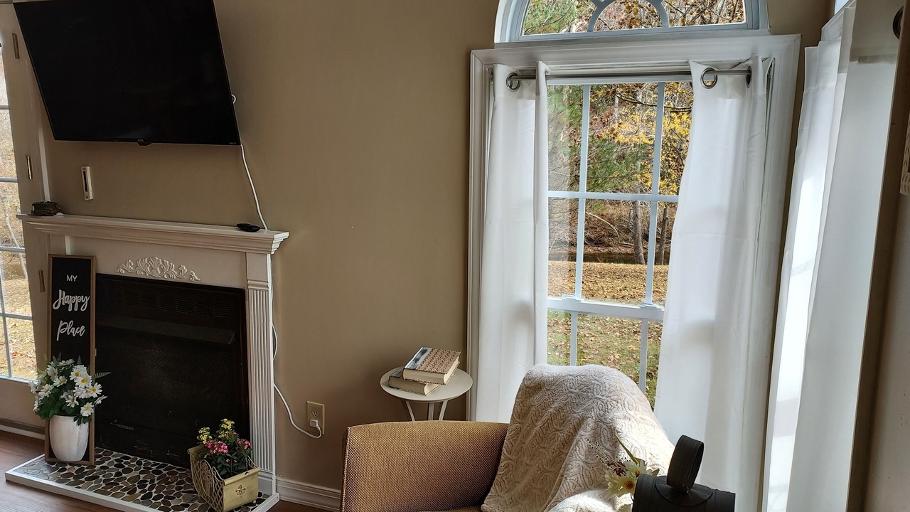 Photo of Livingroom in Arlington