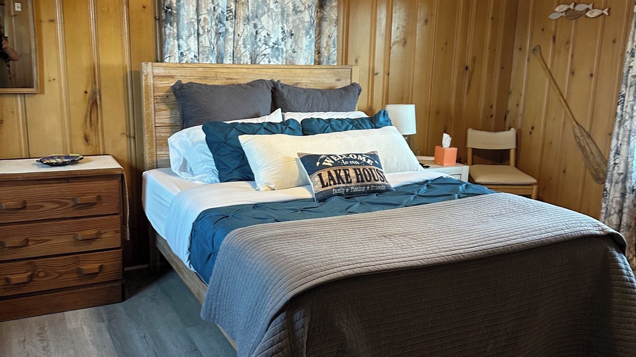 Photo of Bedroom in Steele Creek