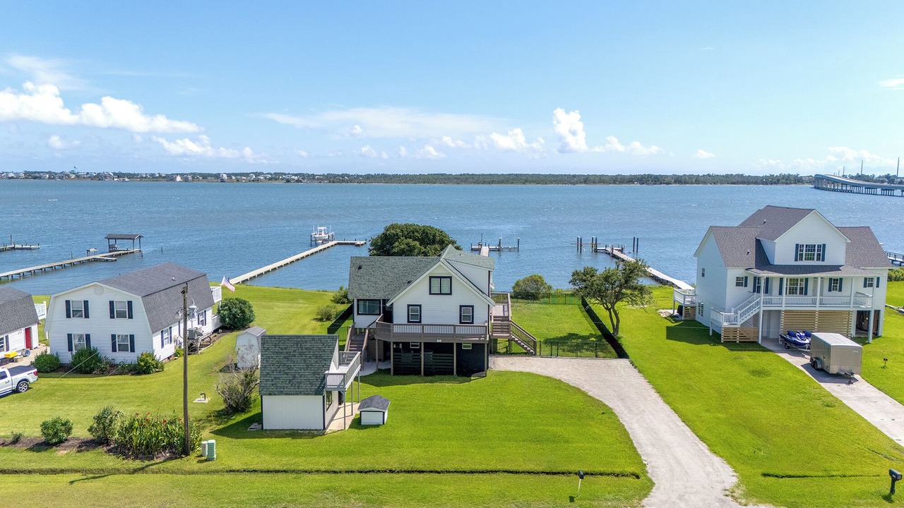 Photo of Outdoor in Straits