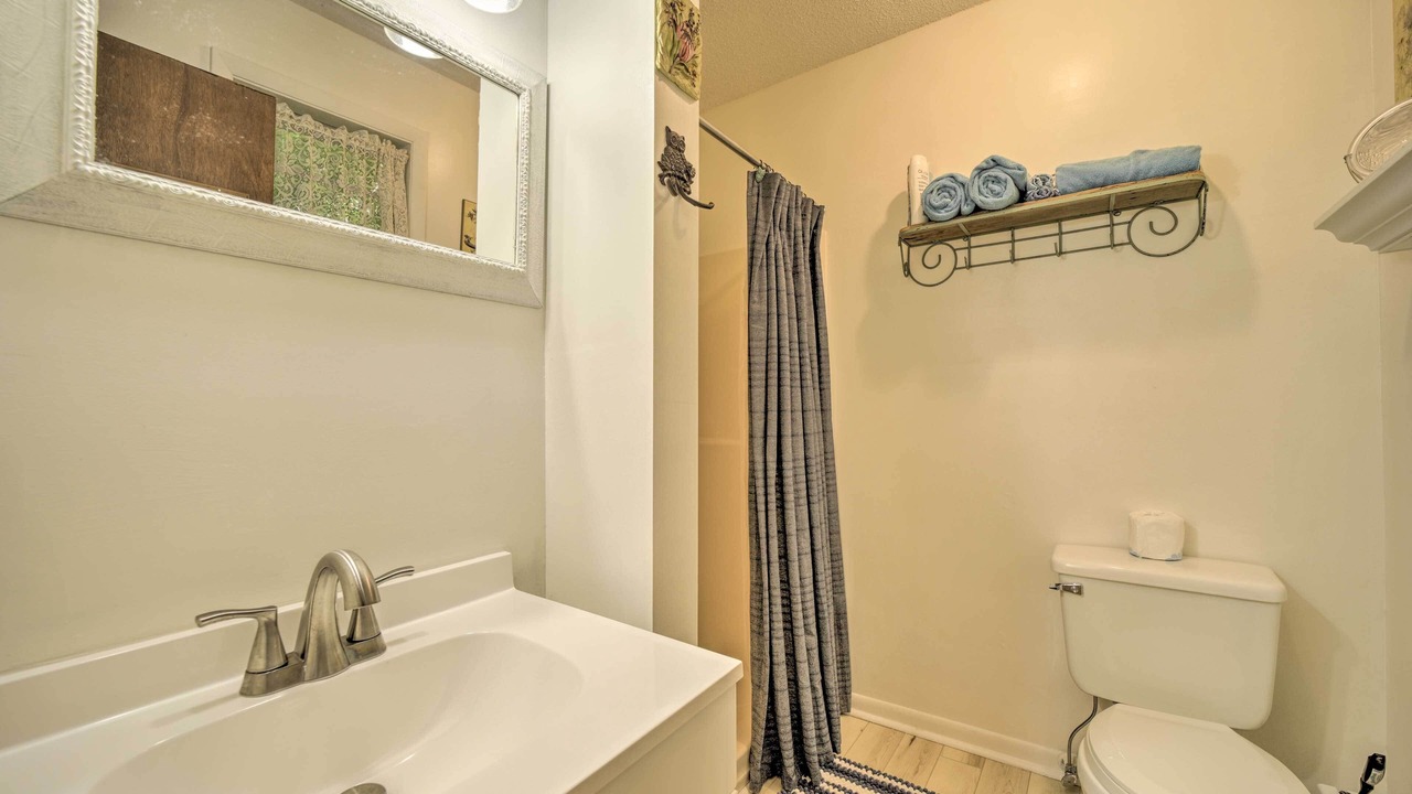 Photo of Bathroom in Otto