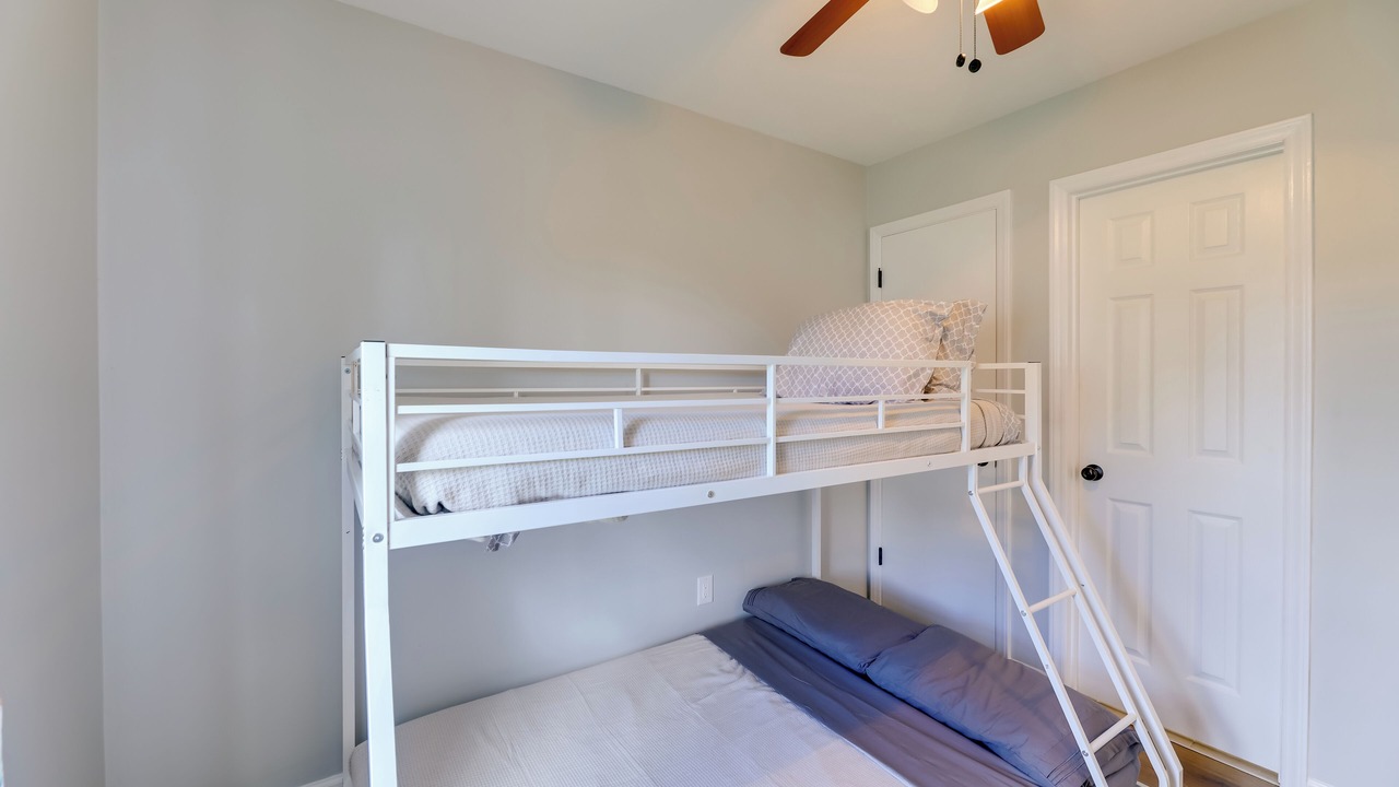 Photo of Bedroom in Piney Green