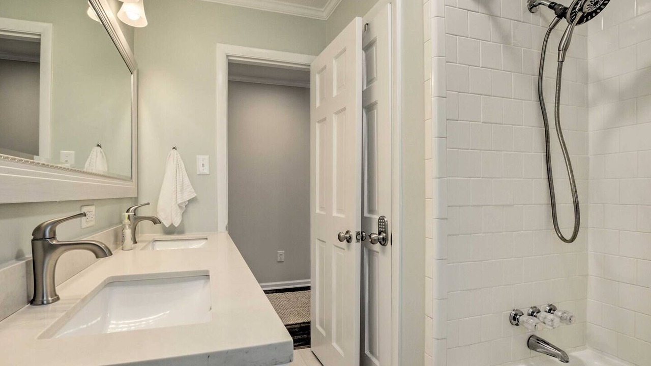 Photo of Bathroom in Henderson