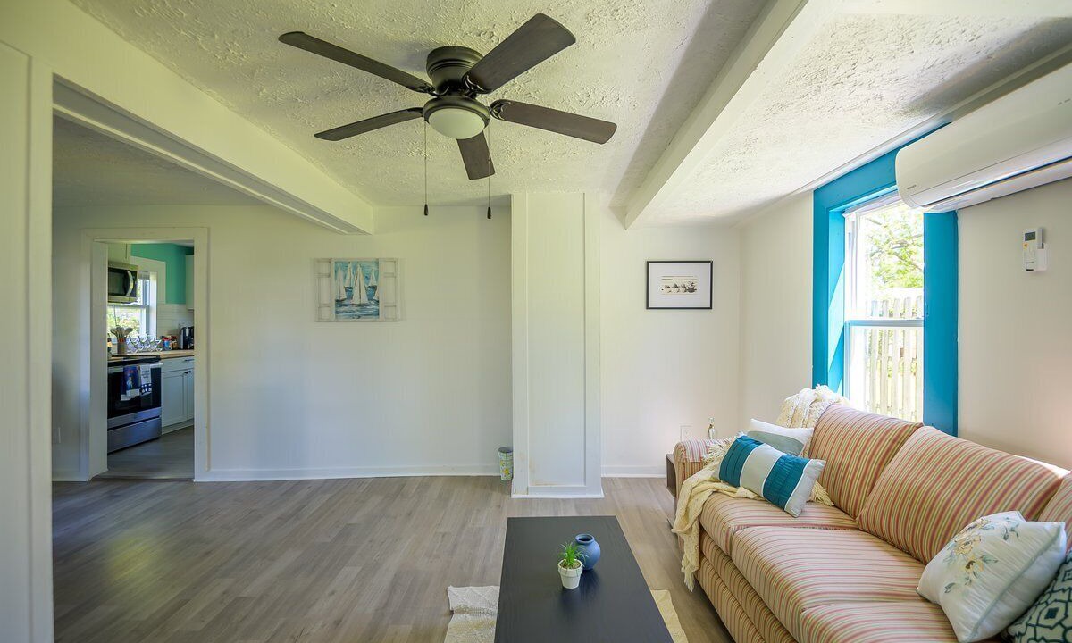 Photo of Livingroom in Oriental