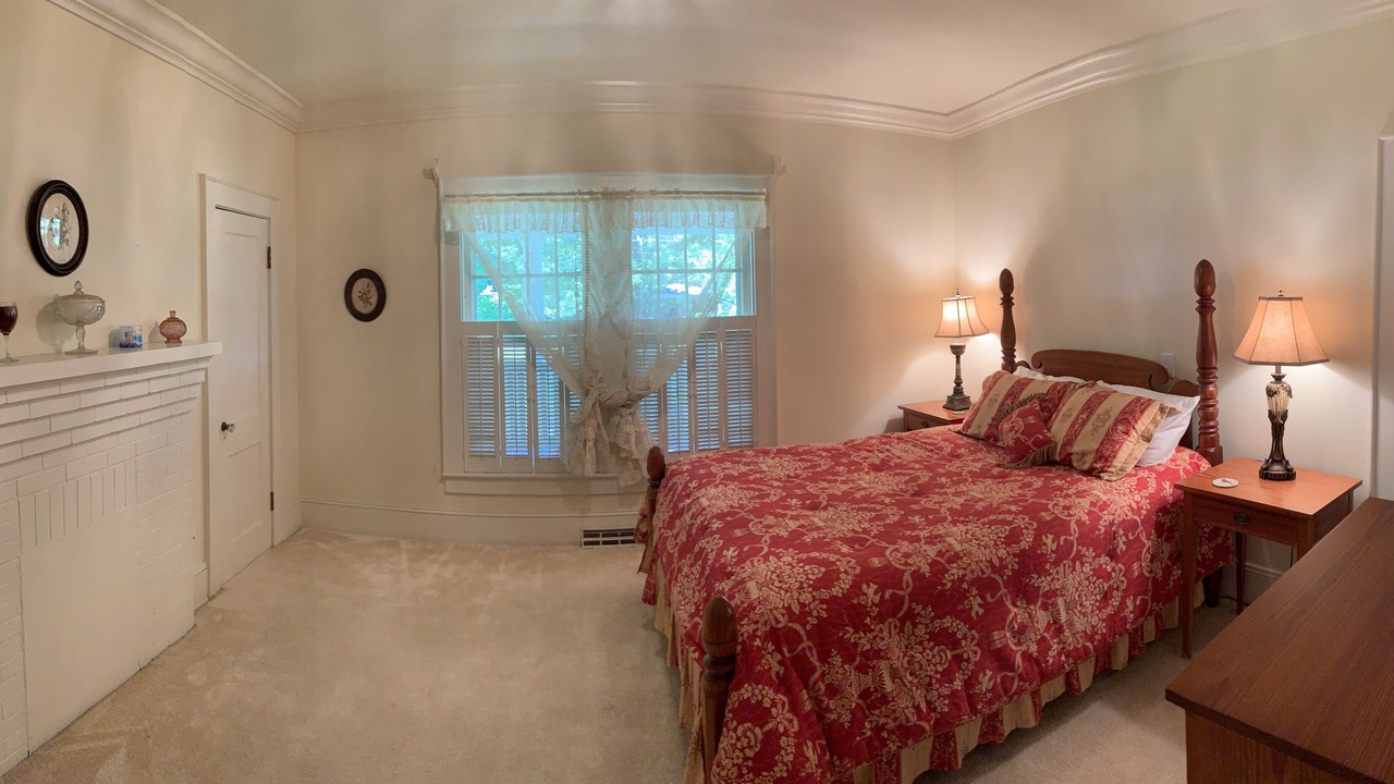 Photo of Bedroom in Lattimore