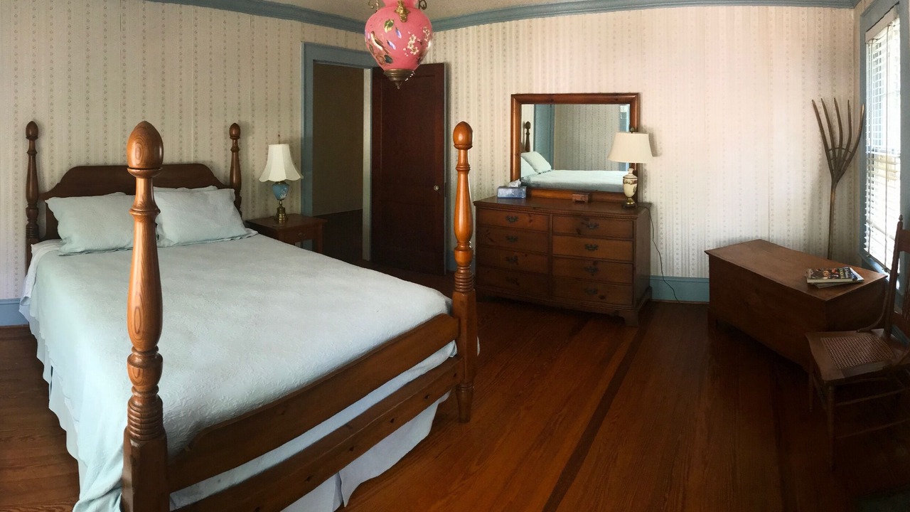 Photo of Bedroom in Lattimore