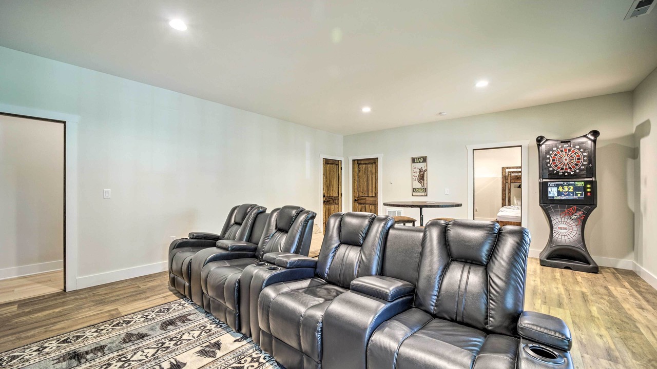 Photo of Livingroom in Glenville