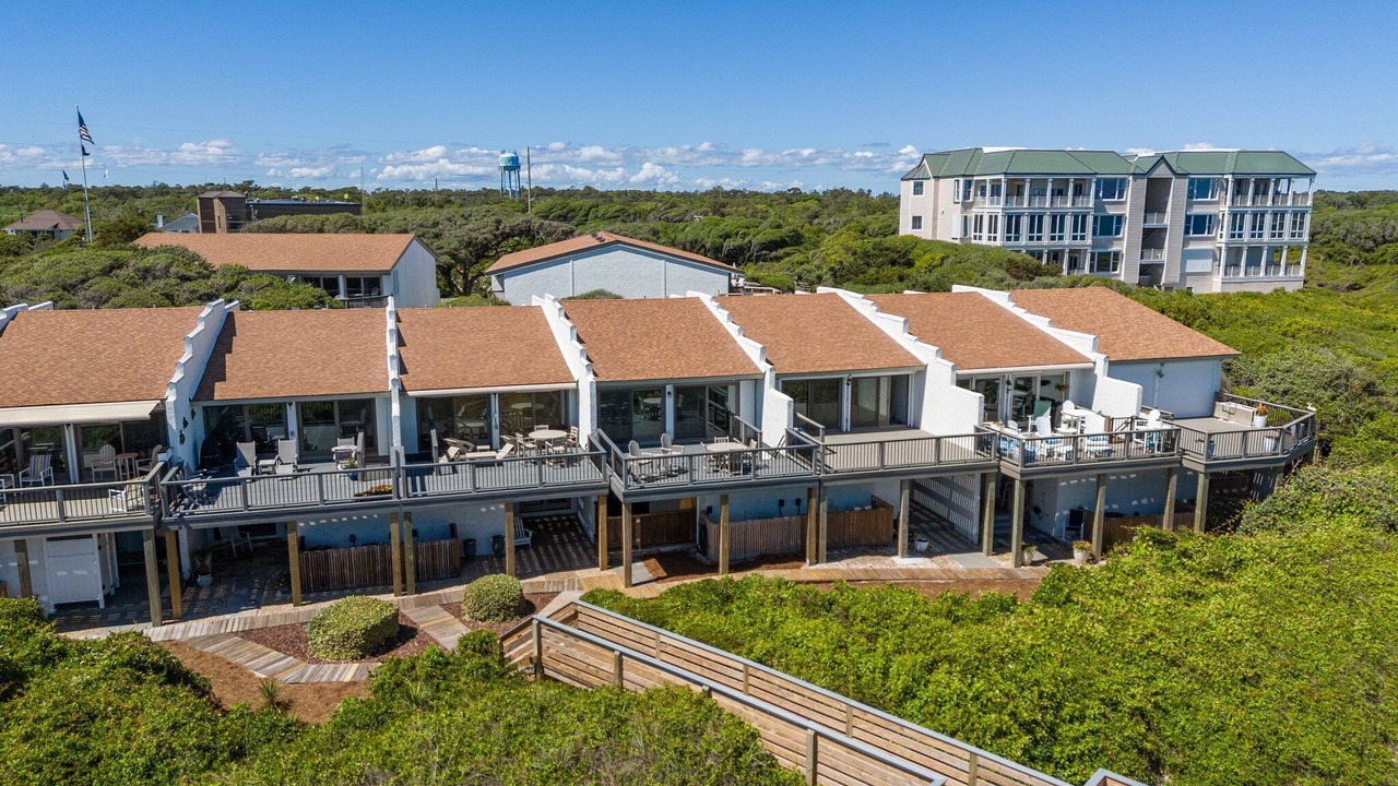 Photo of Others in Pine Knoll Shores