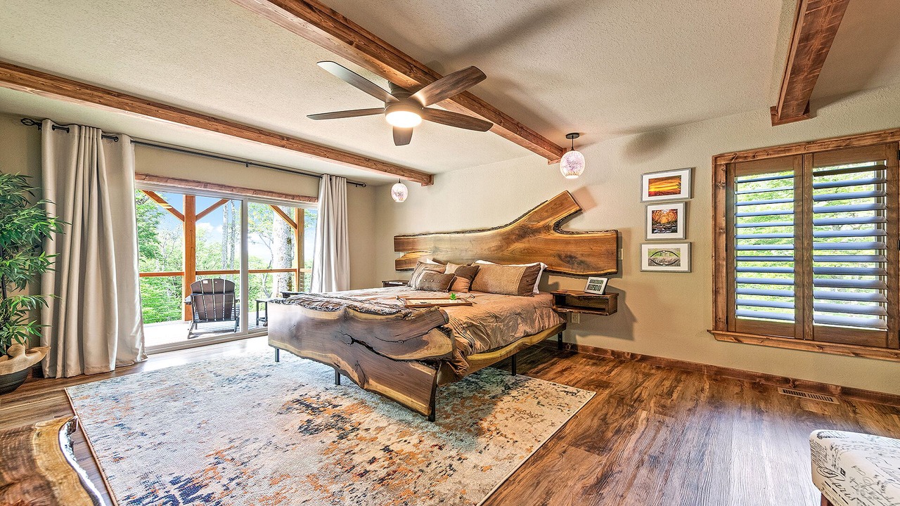 Photo of Bedroom in Maggie Valley