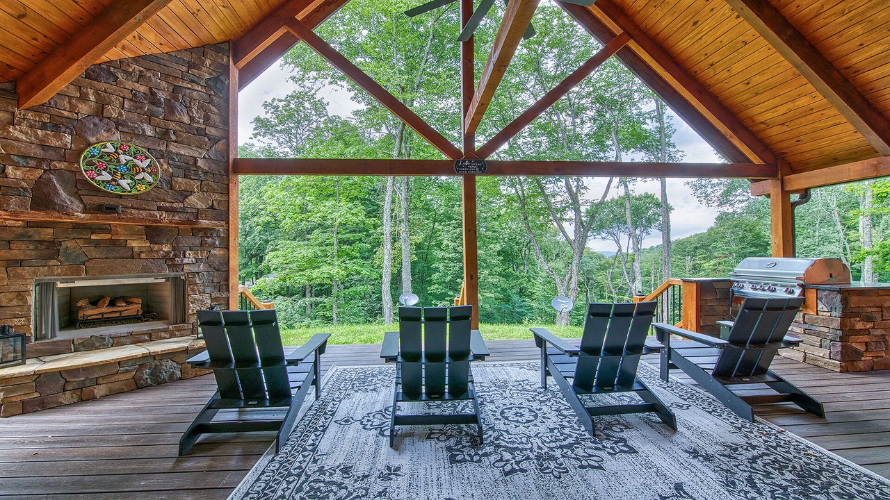 Photo of Outdoor in Maggie Valley