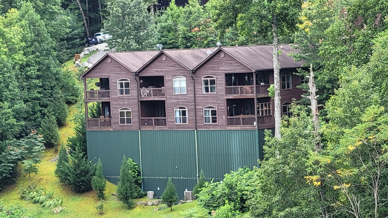 Photo of Others in Lake Toxaway
