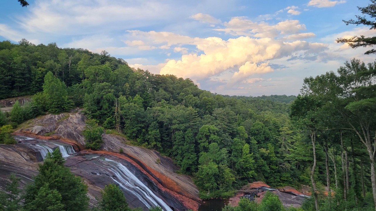 Photo of Others in Lake Toxaway