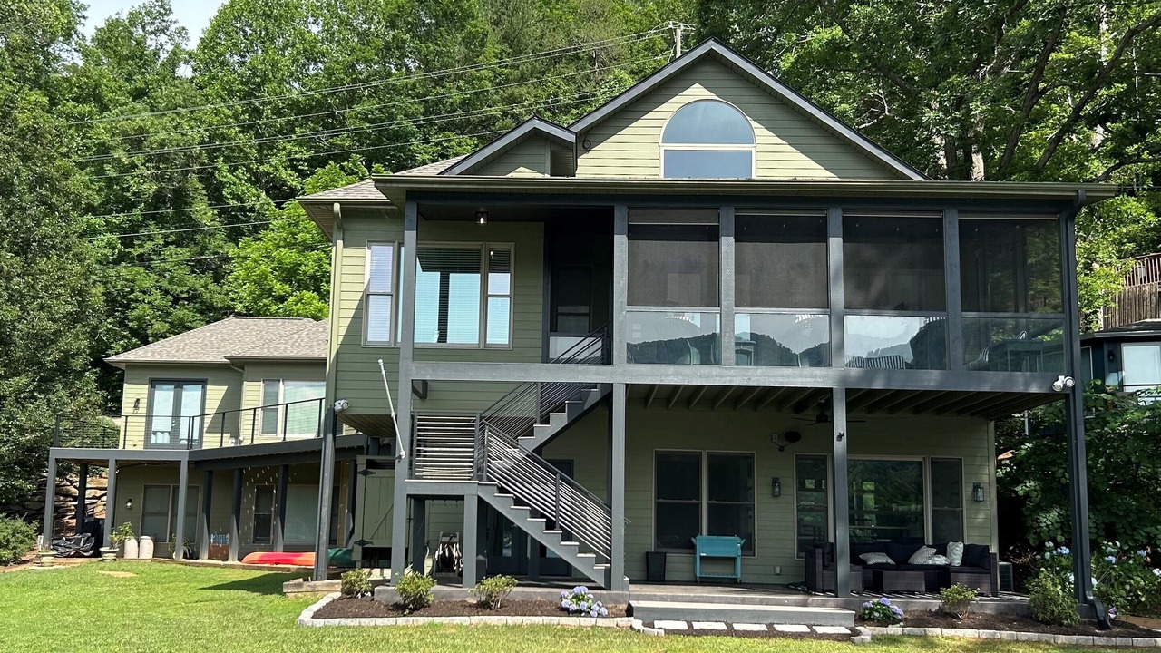Photo of Outdoor in Lake Lure