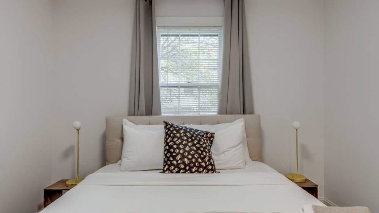 Photo of Bedroom in Belmont - Hillsboro