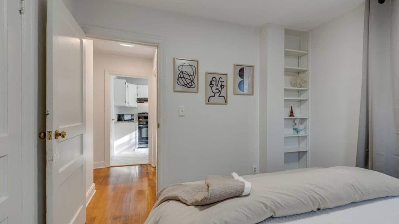 Photo of Bedroom in Belmont - Hillsboro
