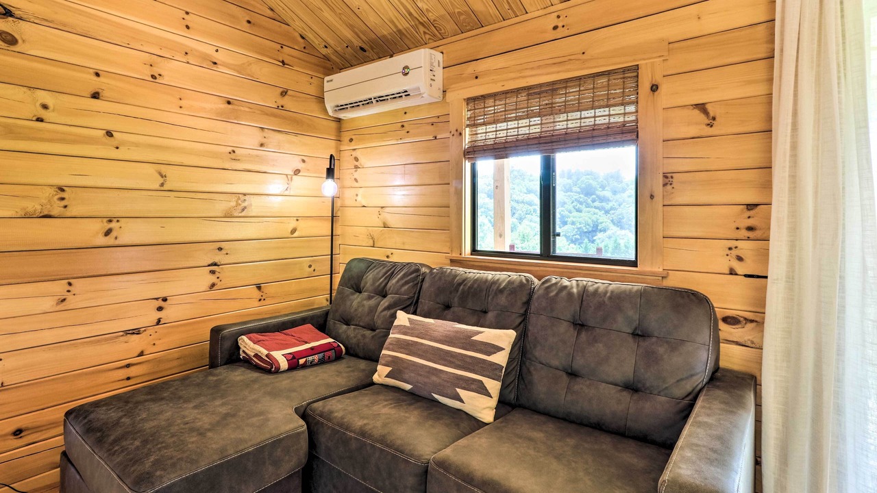 Photo of Livingroom in Sparta