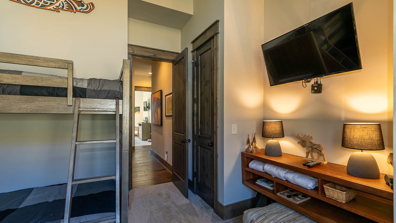 Photo of Bedroom in Mill Ridge
