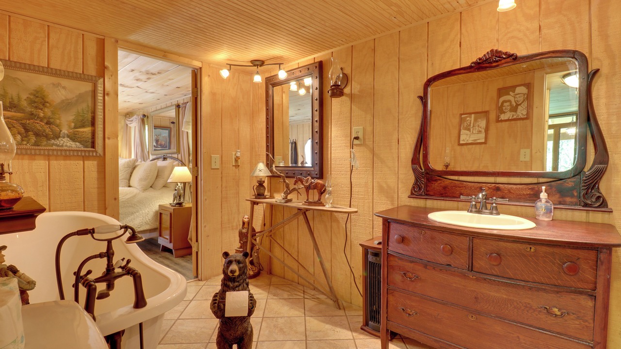 Photo of Bathroom in Warne