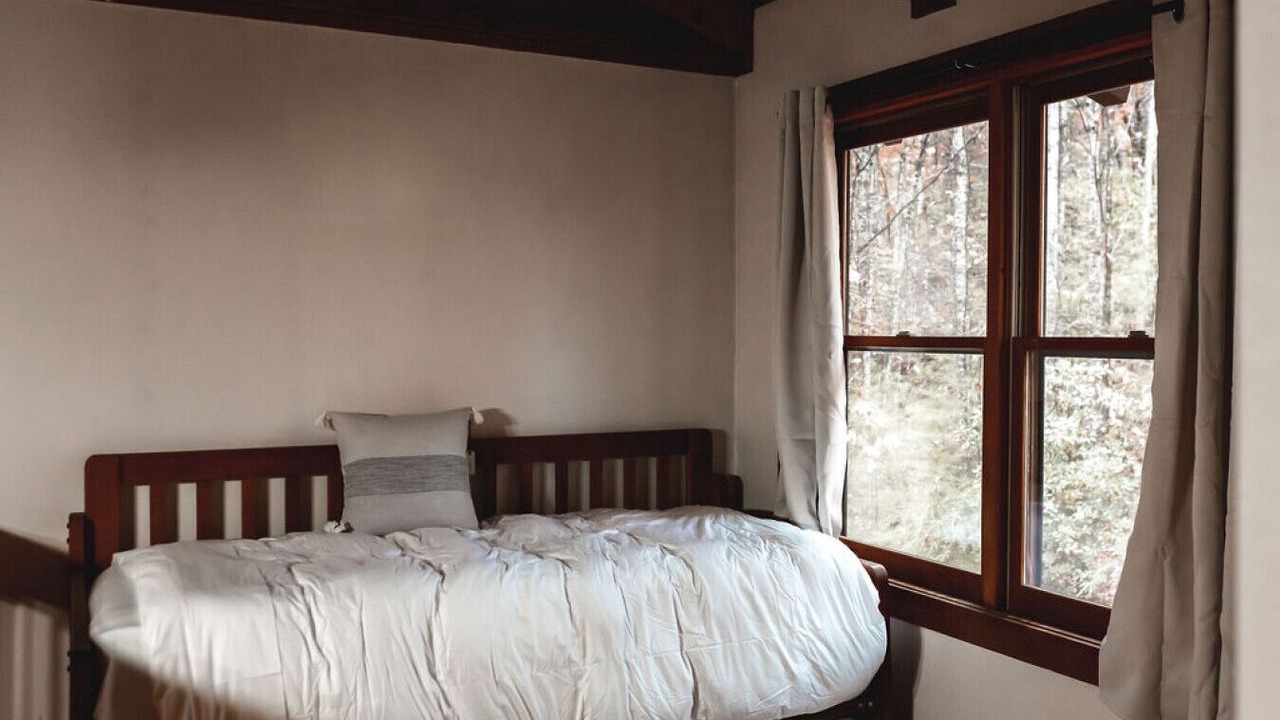 Photo of Bedroom in Purlear