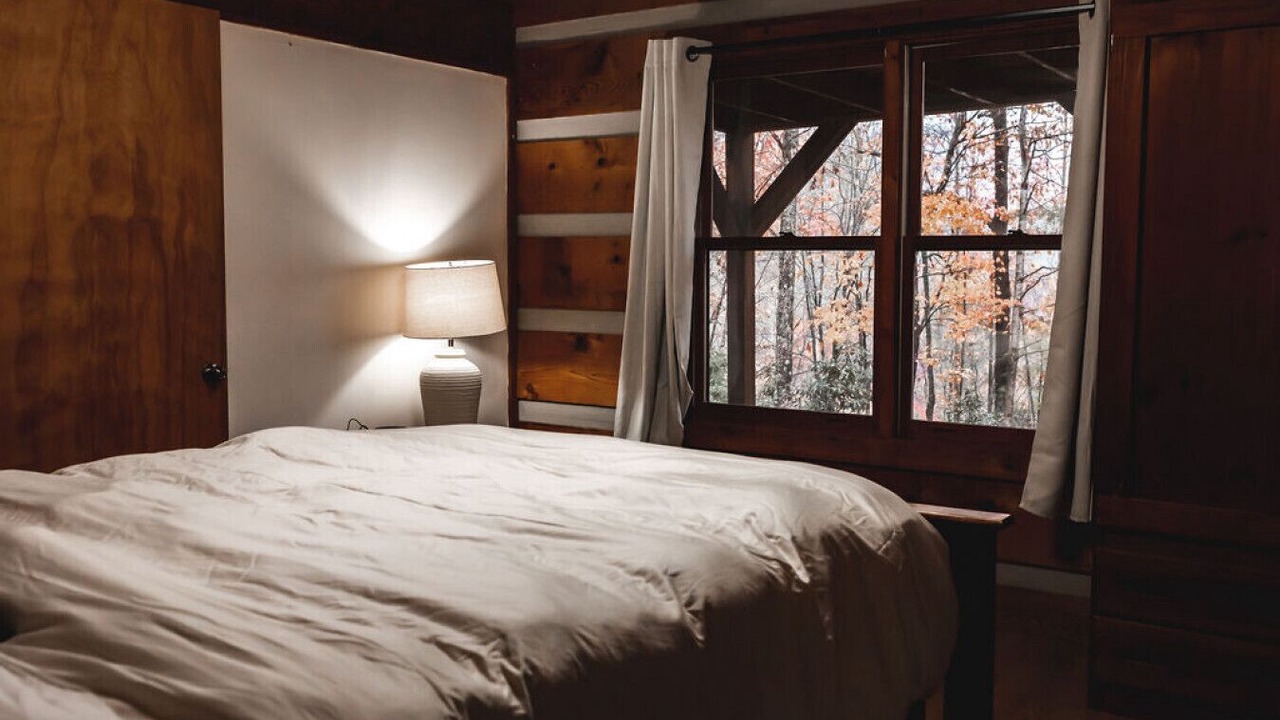 Photo of Bedroom in Purlear