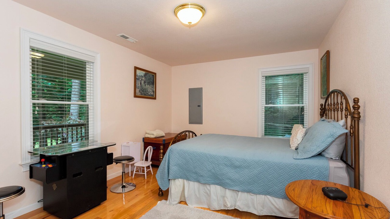 Photo of Bedroom in Murphy