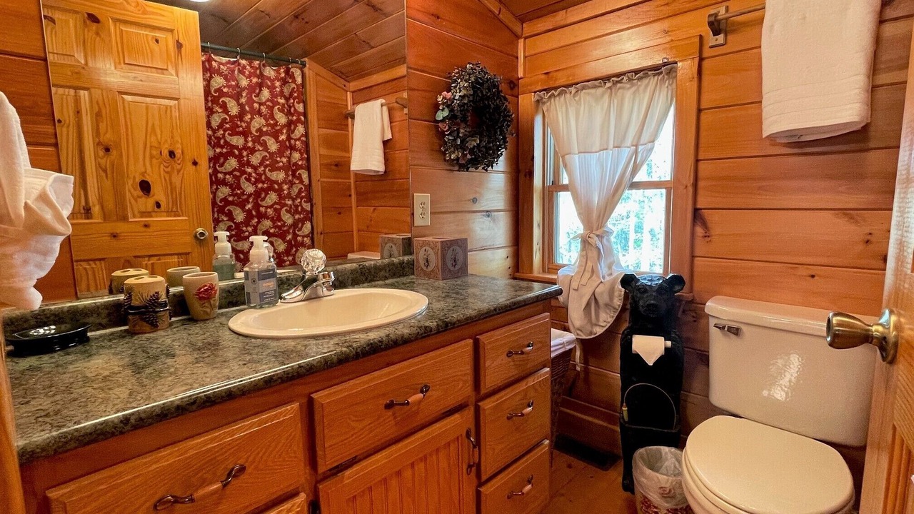 Photo of Bathroom in Murphy