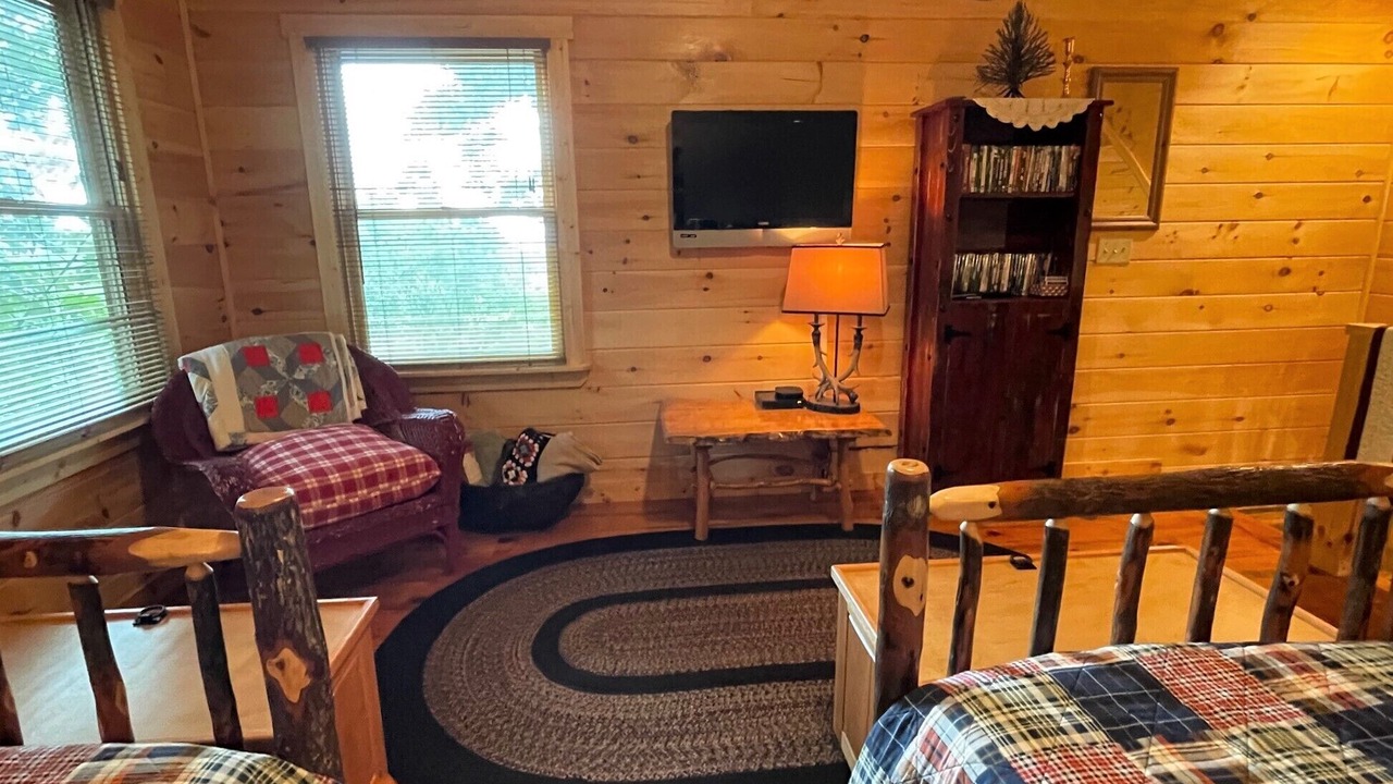 Photo of Bedroom in Indian Rock Springs