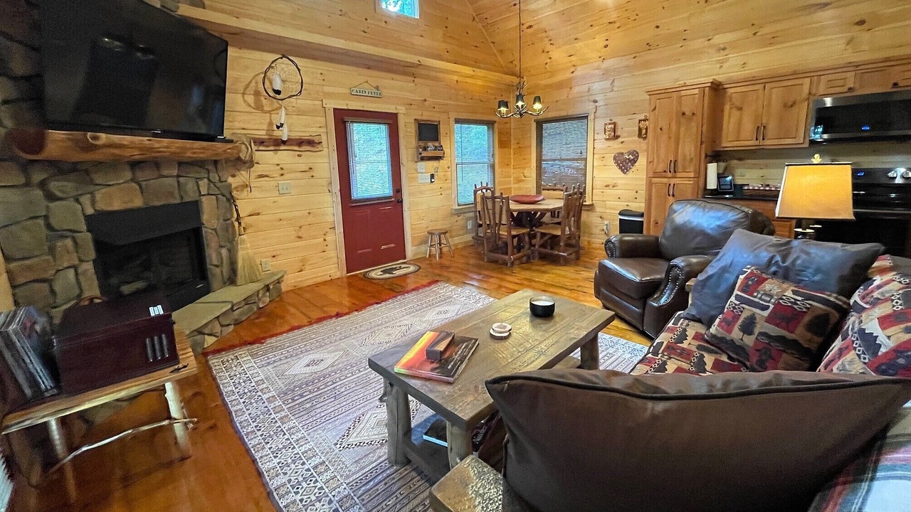 Photo of Livingroom in Indian Rock Springs