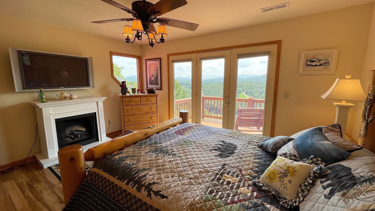 Photo of Bedroom in Murphy