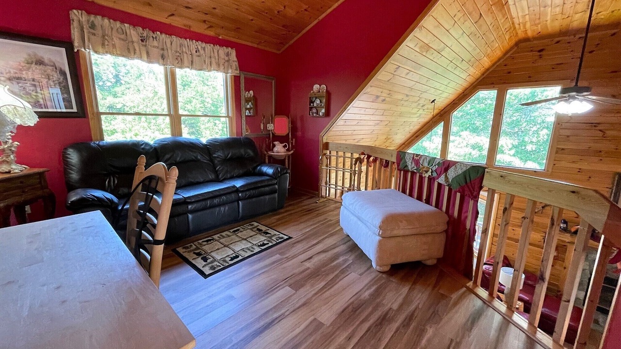 Photo of Livingroom in Murphy