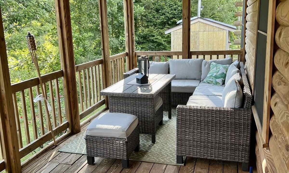 Photo of Patio Balcony in Vein Mountain