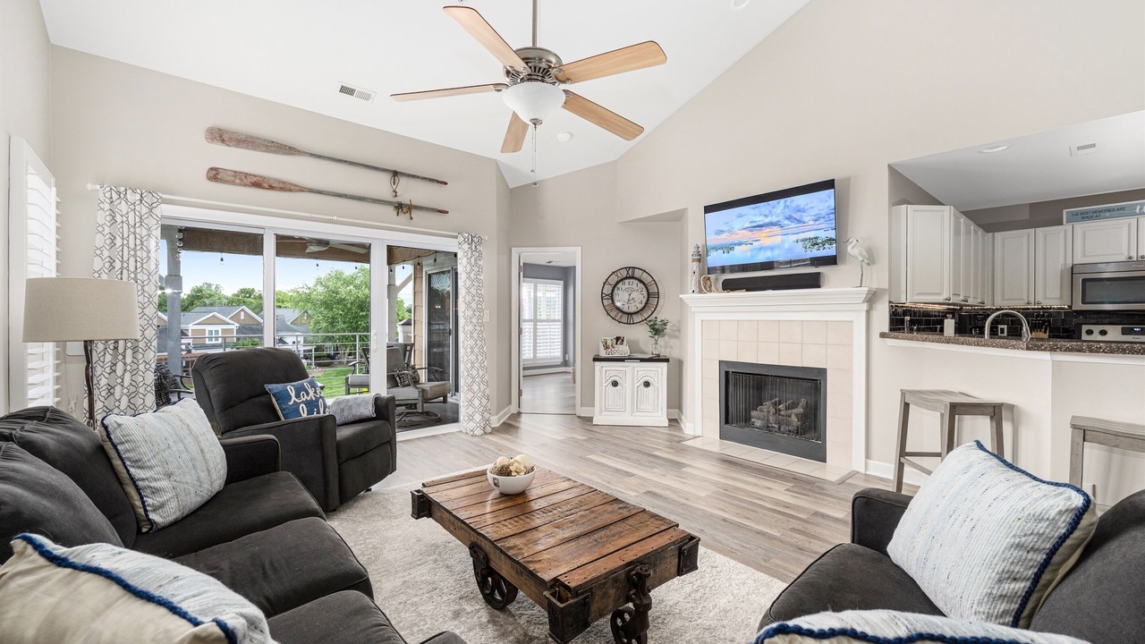 Photo of Livingroom in Cornelius