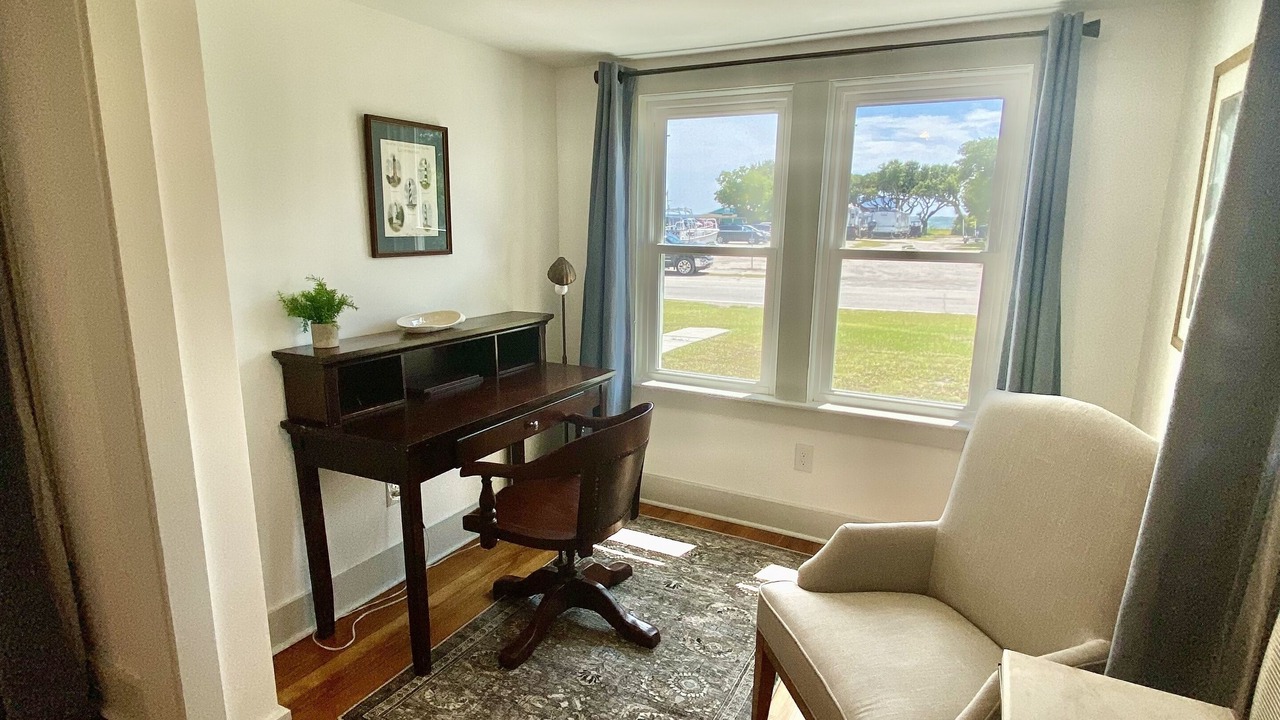 Photo of Livingroom in Harkers Island