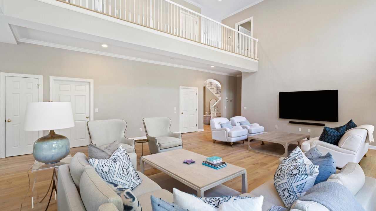 Photo of Livingroom in Vanderhorst Plantation